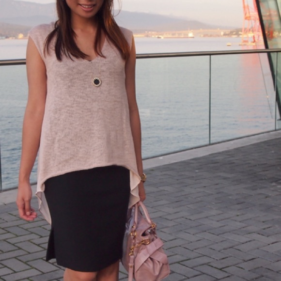 Loft 82 (OAK + FORT) Ballet Pink Hi-Lo Knit and Sheer Sleeveless Top - Picture 4 of 4